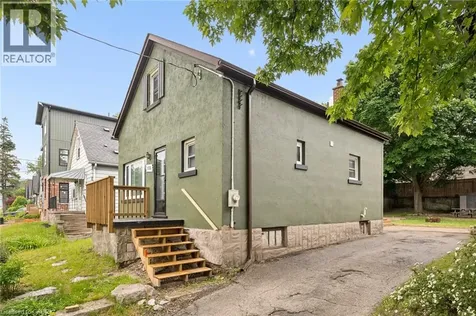 555 Wellington Street North Kitchener ON N2H 5L6