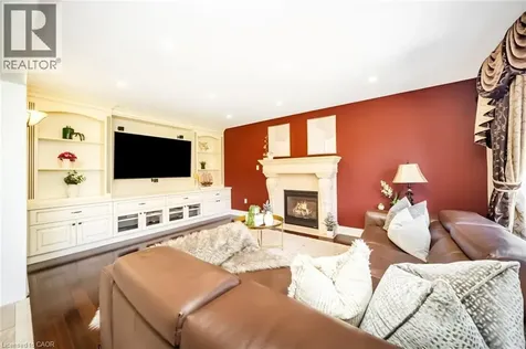 19 Sonata Avenue Hamilton ON L9C 7T9