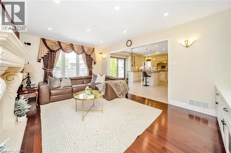 19 Sonata Avenue Hamilton ON L9C 7T9