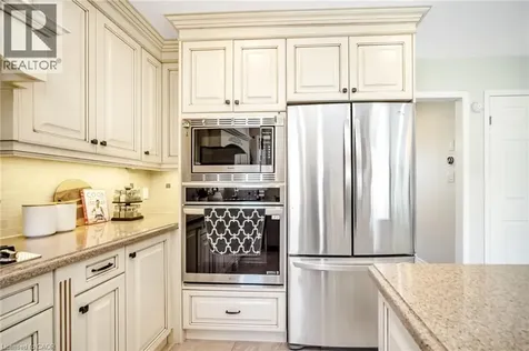 19 Sonata Avenue Hamilton ON L9C 7T9