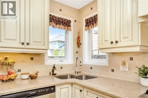 19 Sonata Avenue Hamilton ON L9C 7T9