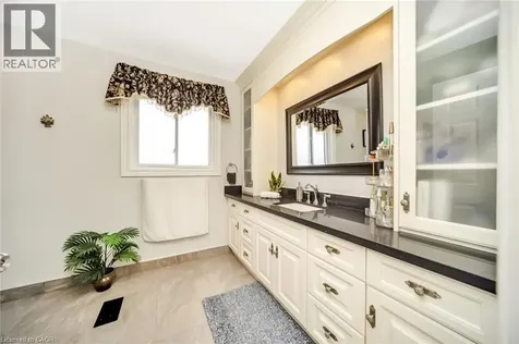 19 Sonata Avenue Hamilton ON L9C 7T9
