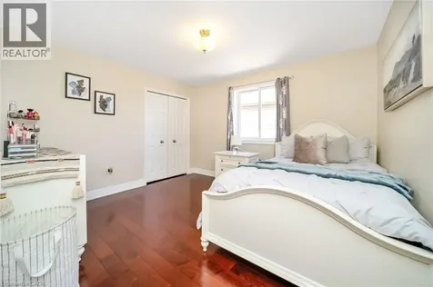 19 Sonata Avenue Hamilton ON L9C 7T9