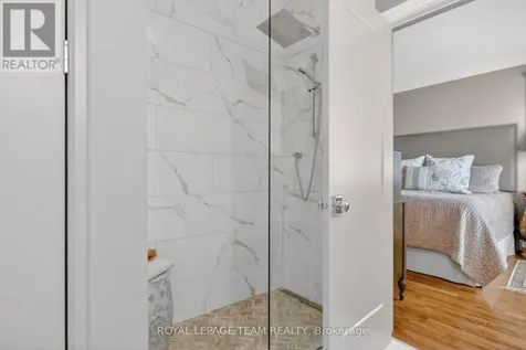 14 Samara Place Ottawa ON K2S 2B2