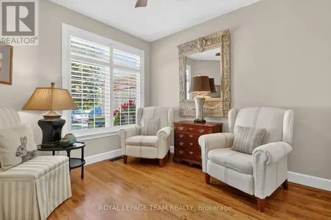14 Samara Place Ottawa ON K2S 2B2