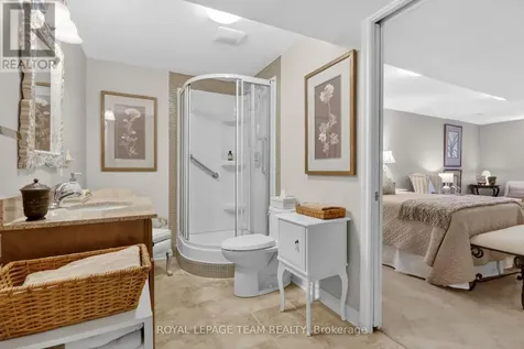 14 Samara Place Ottawa ON K2S 2B2