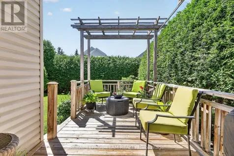 14 Samara Place Ottawa ON K2S 2B2