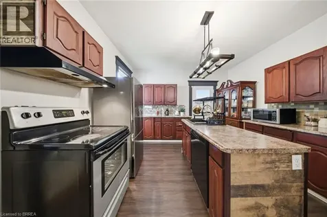 12 Brunswick Street Brantford ON N3T 1E7