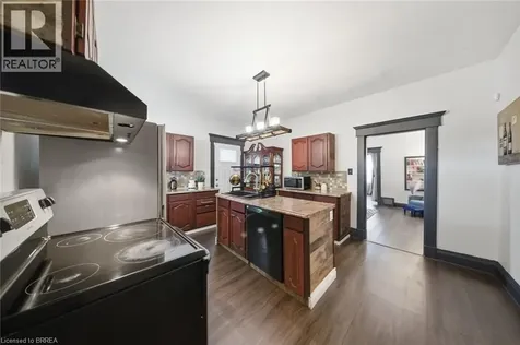 12 Brunswick Street Brantford ON N3T 1E7