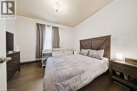 12 Brunswick Street Brantford ON N3T 1E7