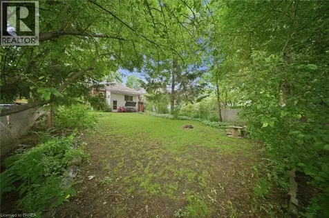 12 Brunswick Street Brantford ON N3T 1E7