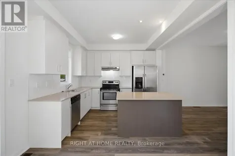 9 Bremont Way Wasaga Beach ON L9Z 2H3