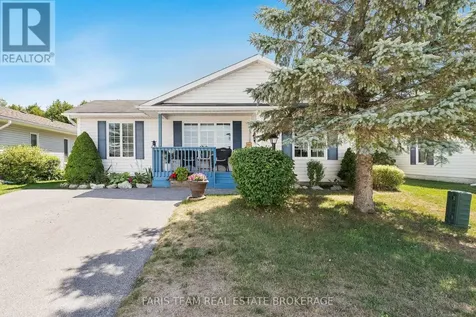 61 Pennsylvania Avenue Wasaga Beach ON L9Z 3A8