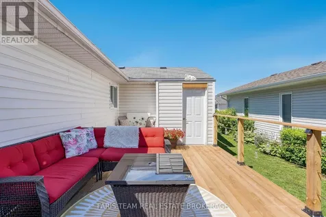 61 Pennsylvania Avenue Wasaga Beach ON L9Z 3A8