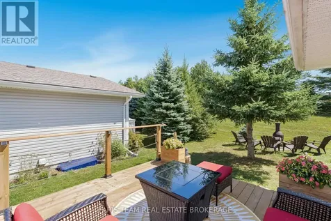 61 Pennsylvania Avenue Wasaga Beach ON L9Z 3A8