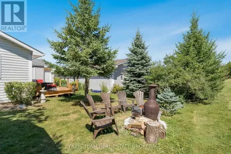 61 Pennsylvania Avenue Wasaga Beach ON L9Z 3A8