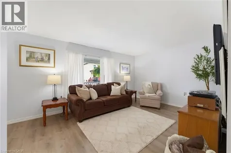 51 East Street Cambridge ON N1R 4P2