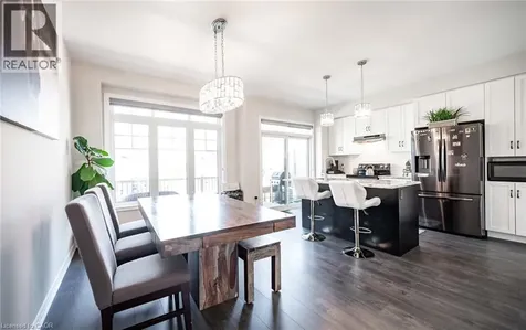 153 Hibiscus Lane Hamilton ON L8K 0A3