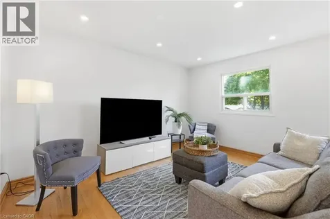 58 Onslow Court Oakville ON L6H 1J2