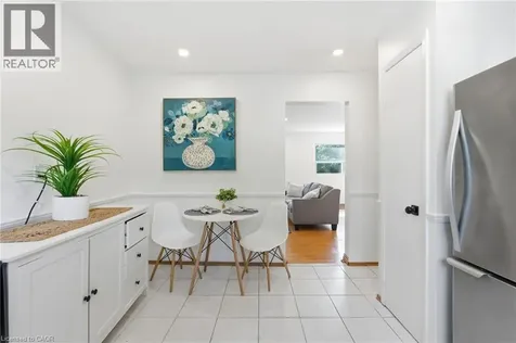 58 Onslow Court Oakville ON L6H 1J2