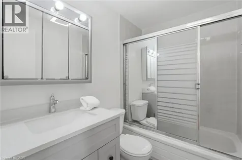 58 Onslow Court Oakville ON L6H 1J2