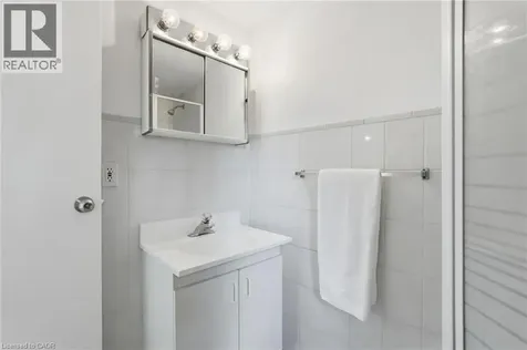 58 Onslow Court Oakville ON L6H 1J2