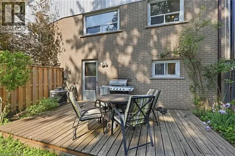 58 Onslow Court Oakville ON L6H 1J2