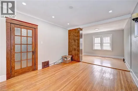 147 Courtland Avenue Kitchener ON N2G 2T9