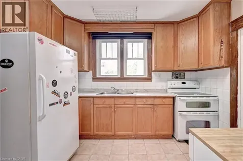 147 Courtland Avenue Kitchener ON N2G 2T9