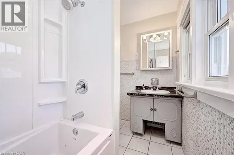 147 Courtland Avenue Kitchener ON N2G 2T9