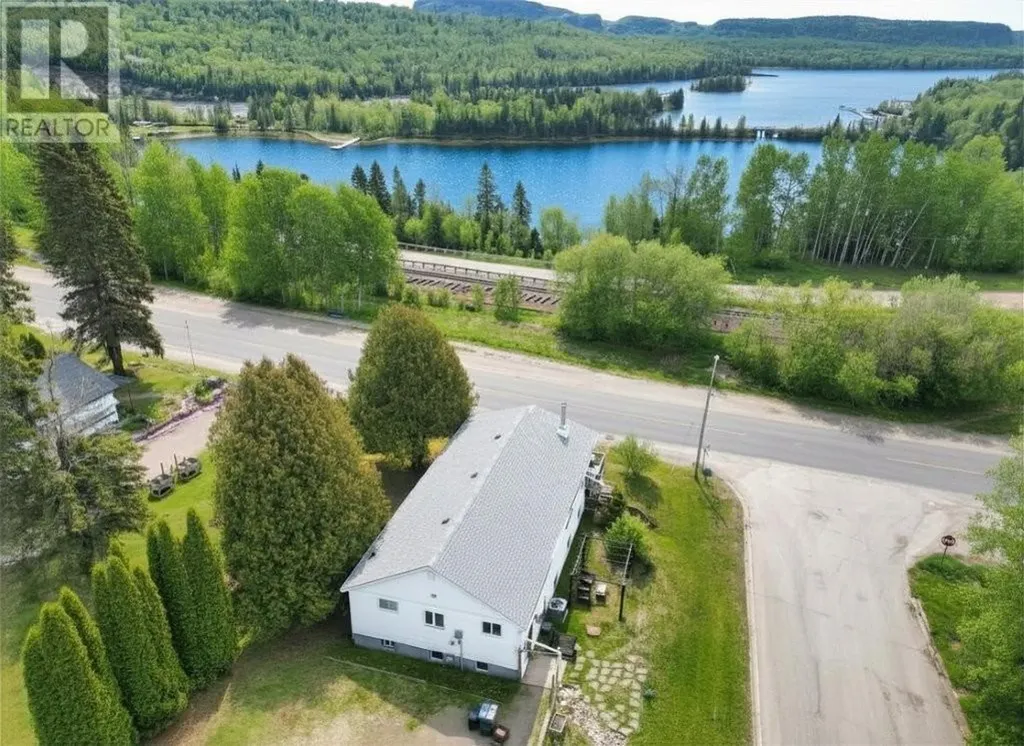 141 Railway Street Nipigon ON P0T 2J0