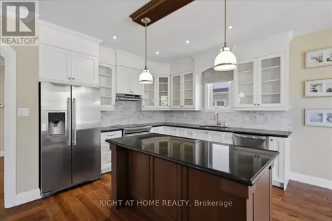 31 Christy Drive Wasaga Beach ON L9Z 1C9