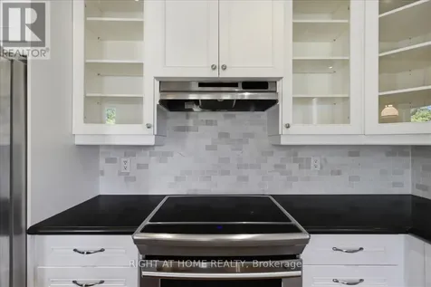 31 Christy Drive Wasaga Beach ON L9Z 1C9