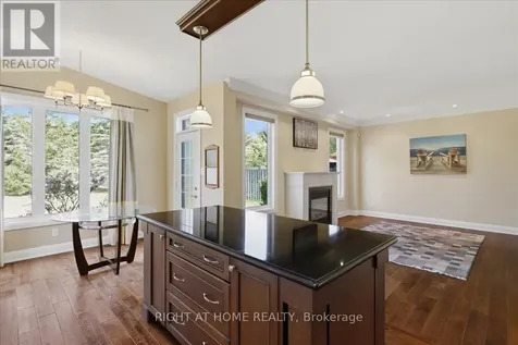 31 Christy Drive Wasaga Beach ON L9Z 1C9