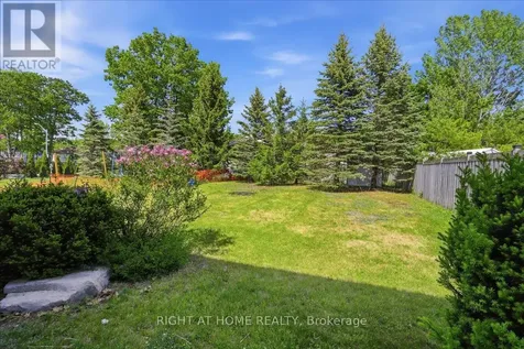 31 Christy Drive Wasaga Beach ON L9Z 1C9