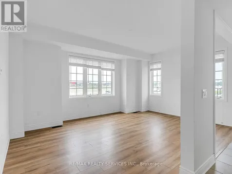 66 Stately Drive Wasaga Beach ON L9Z 0L6