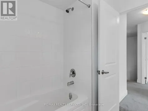 66 Stately Drive Wasaga Beach ON L9Z 0L6