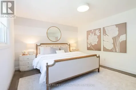 3125 Riverview Street Oakville (br Bronte) ON L6L 5J6