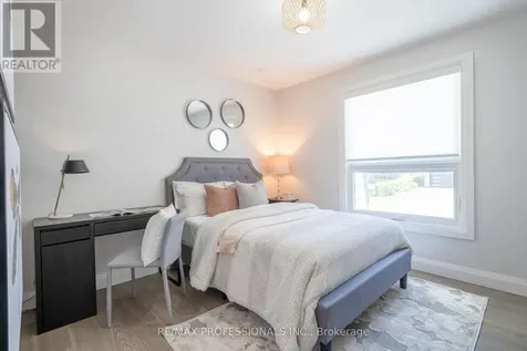 3125 Riverview Street Oakville (br Bronte) ON L6L 5J6