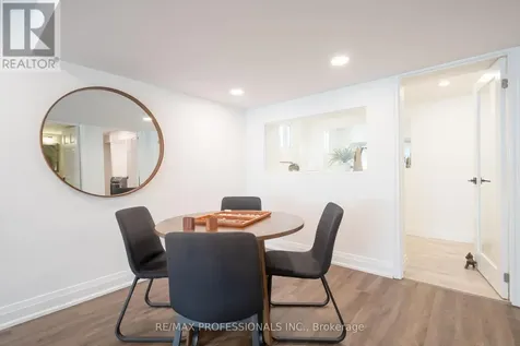 3125 Riverview Street Oakville (br Bronte) ON L6L 5J6