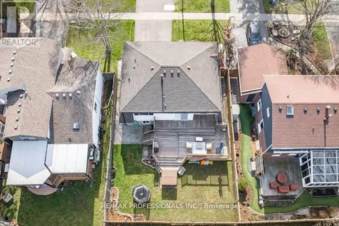 3125 Riverview Street Oakville (br Bronte) ON L6L 5J6