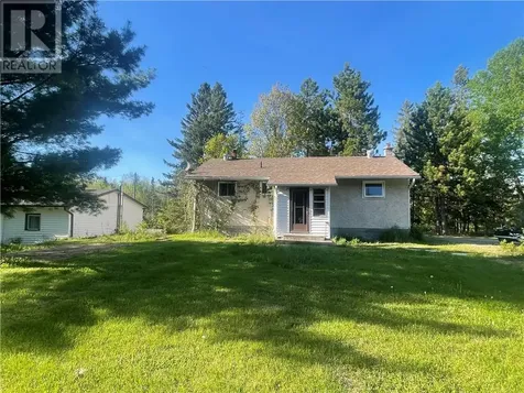 3472 Highway 17 Markstay-warren ON P0M 3C0