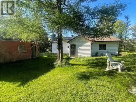 3472 Highway 17 Markstay-warren ON P0M 3C0