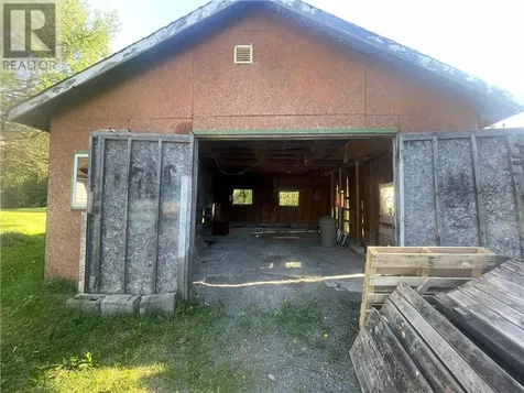 3472 Highway 17 Markstay-warren ON P0M 3C0
