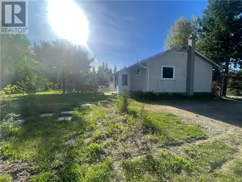 3472 Highway 17 Markstay-warren ON P0M 3C0