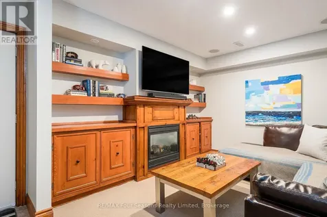 214 Blueski George Crescent Blue Mountains ON L9Y 0V5