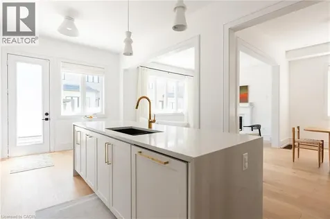 46 Hallaran Road Oakville ON L6H 0Z8