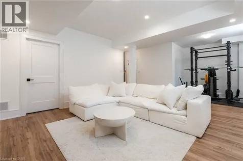 46 Hallaran Road Oakville ON L6H 0Z8