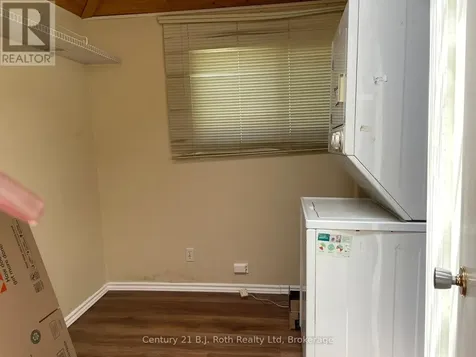 15 Bow Road Tiny ON L9M 0B3