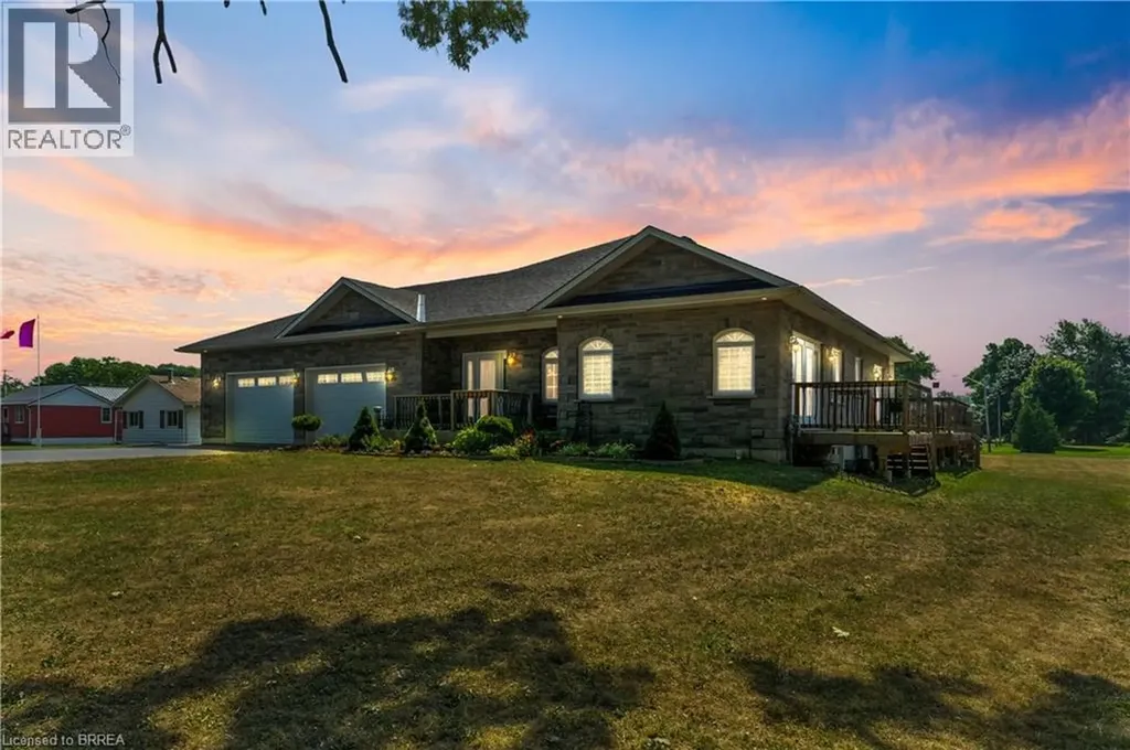 1026 Front Road St. Williams ON N0E 1P0